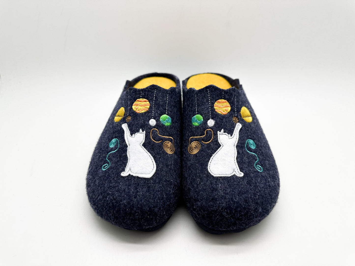 MayBe ® Playing Cat navy