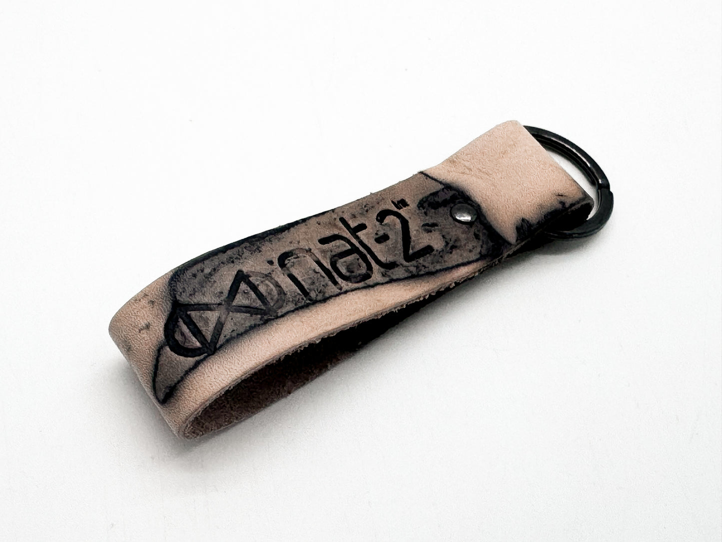 nat-2™ Leather Keychain rusted tan